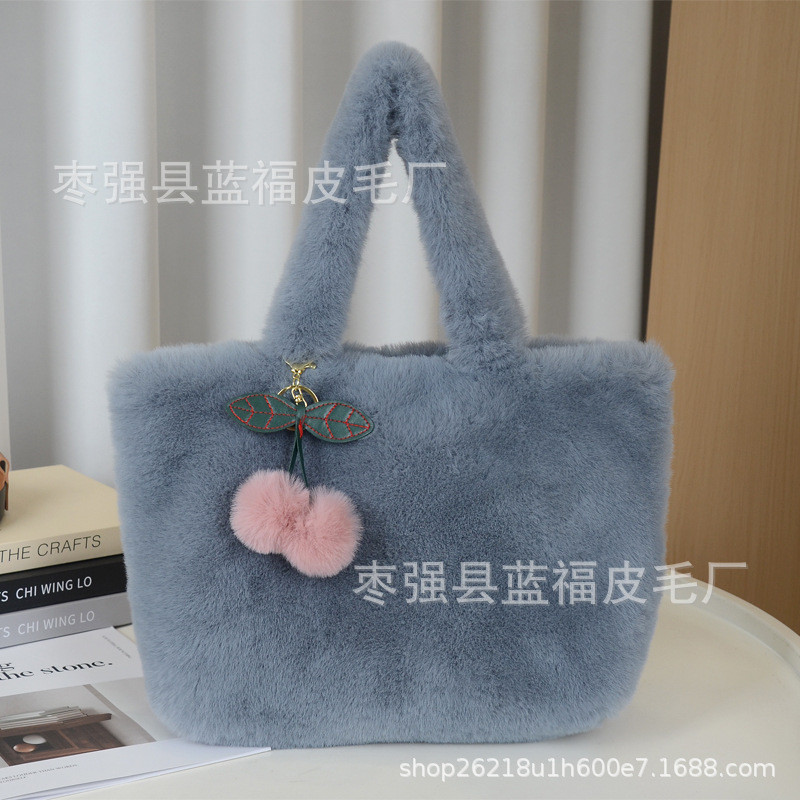 Ladys Trandy bag